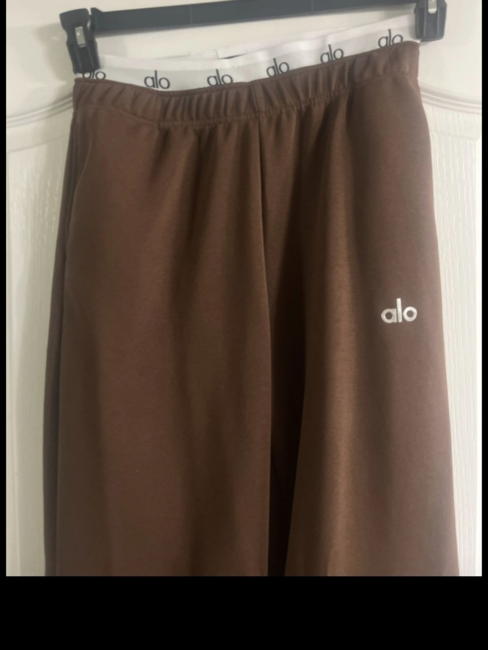 Alo Brown Zip Hoodie - Brown Cropped Zip Jacket - Picture 4 of 4